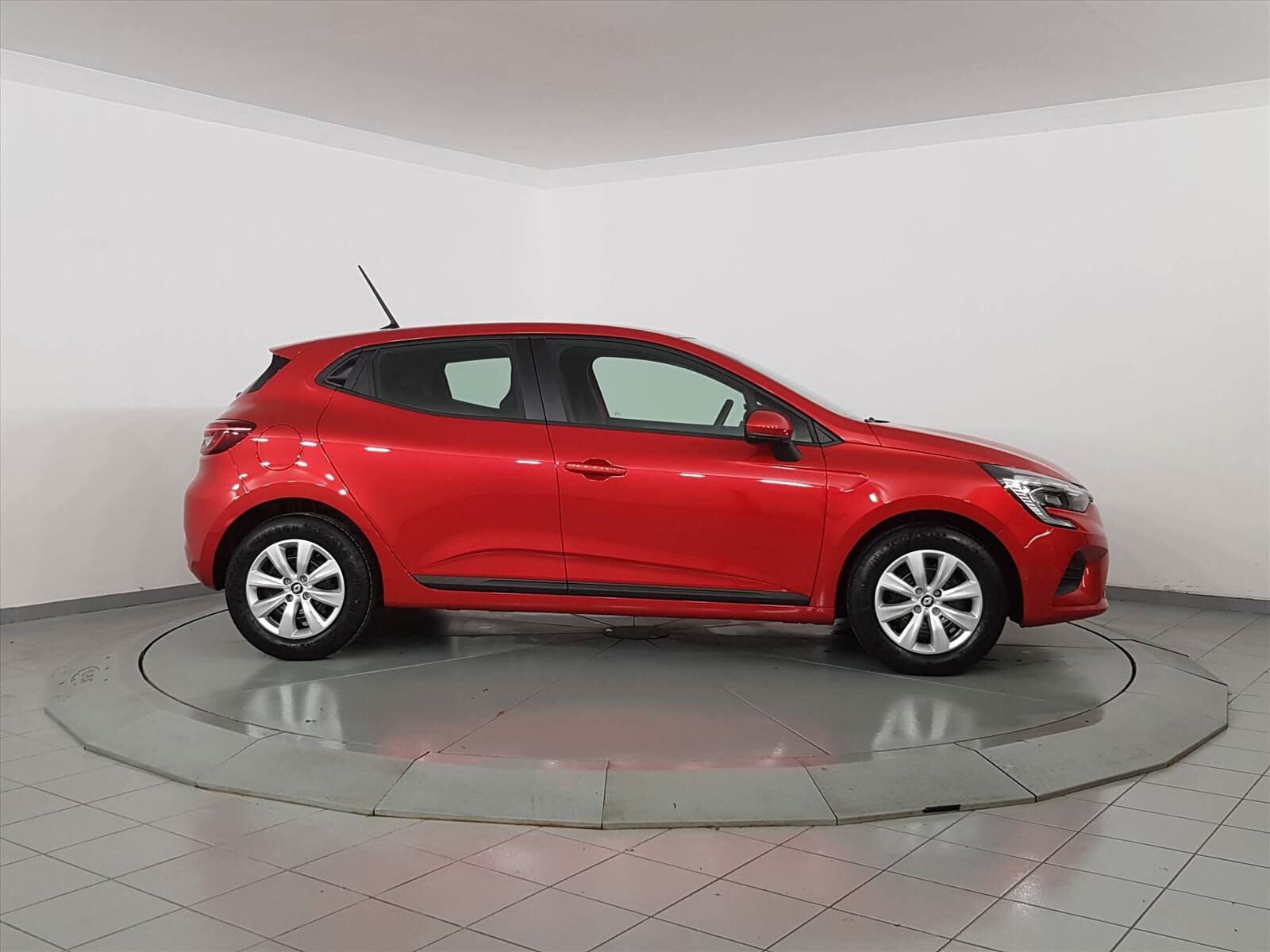 Renault clio joy