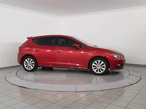 Seat, Leon, Hatchback 1.2 TSI Start&Stop Style, Manuel, Benzin 2. el otomobil | renew Mobile